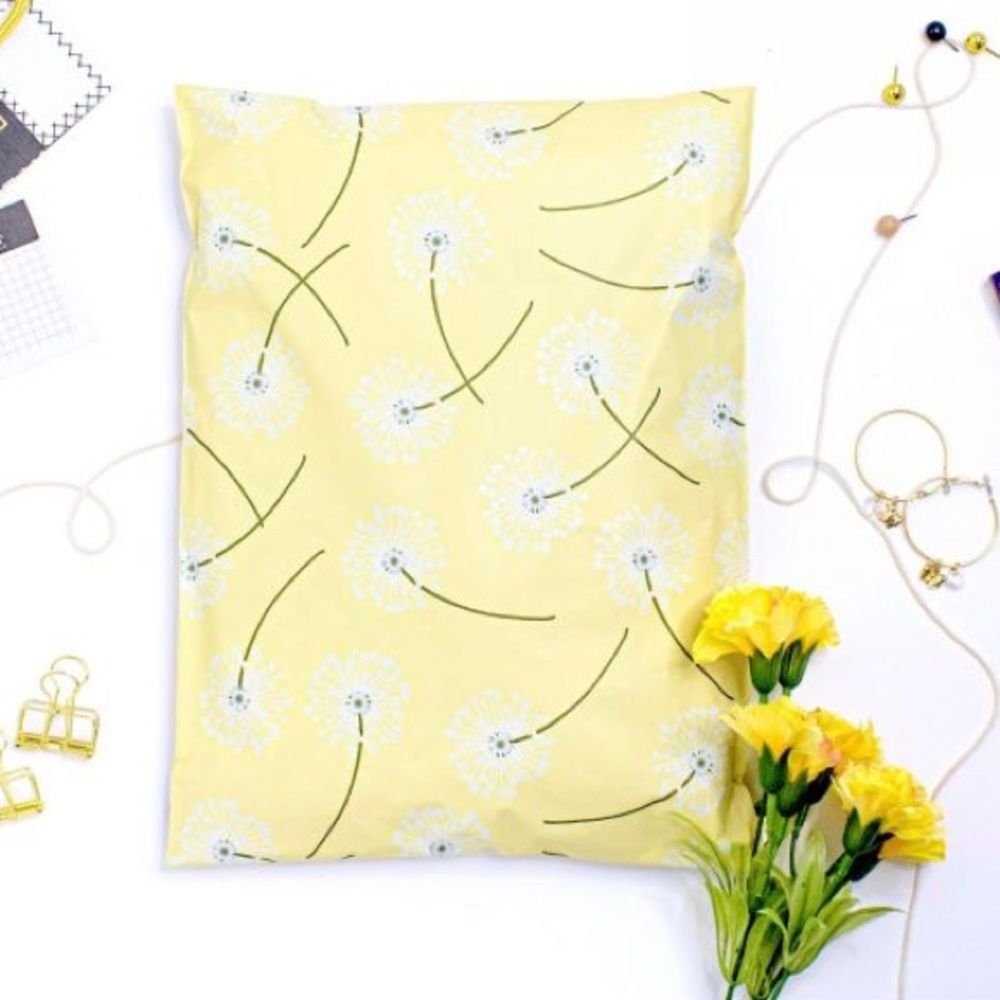 Dandelion Poly Mailers 12x15.5 Pack of 25 - Picture 5 of 6